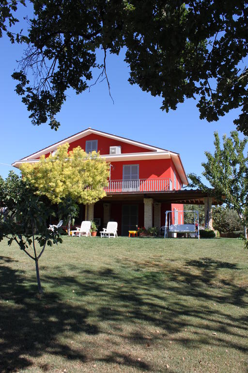 Agriturismo Rosso Di Sera Villa Cugnoli Exterior photo